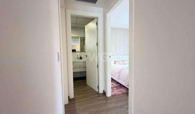 Odsprzedaż - Villa - Torrevieja - aguas nuevas