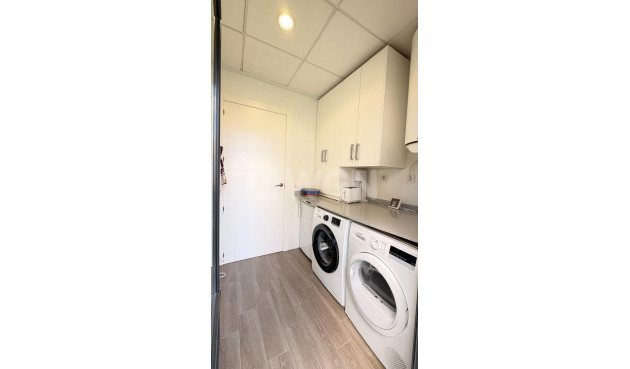 Odsprzedaż - Villa - Torrevieja - aguas nuevas