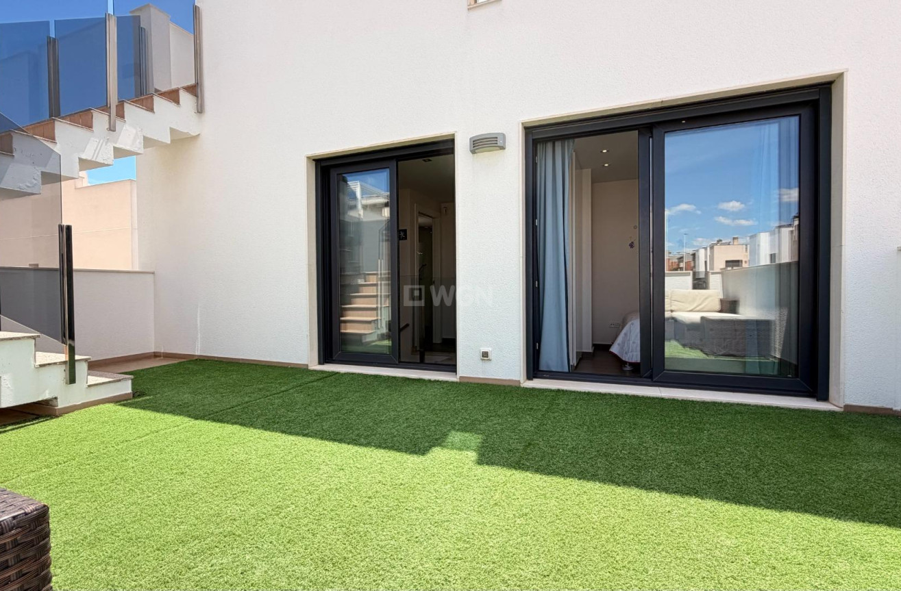 Odsprzedaż - Villa - Torrevieja - aguas nuevas