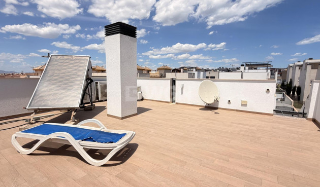 Odsprzedaż - Villa - Torrevieja - aguas nuevas