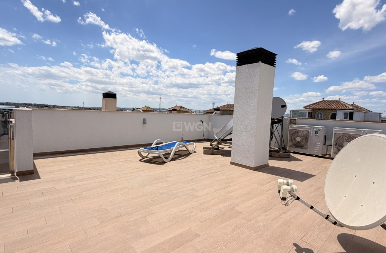 Odsprzedaż - Villa - Torrevieja - aguas nuevas