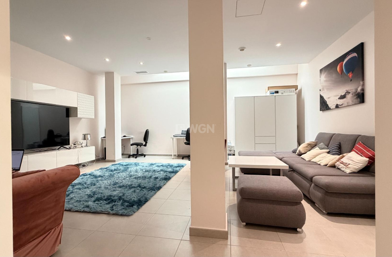 Odsprzedaż - Villa - Torrevieja - aguas nuevas