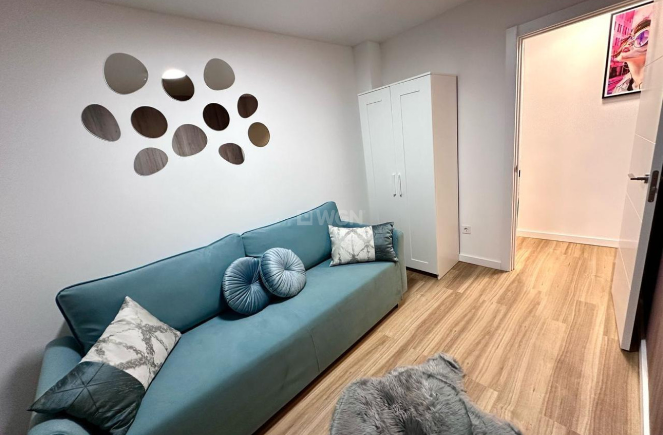 Reventa - Apartamento / piso - Torrevieja - Estacion De Autobuses