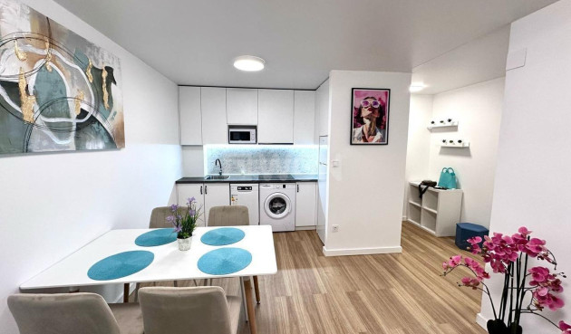Reventa - Apartamento / piso - Torrevieja - Estacion De Autobuses