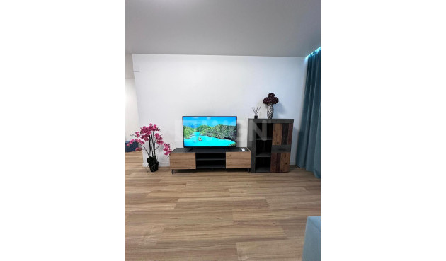Reventa - Apartamento / piso - Torrevieja - Estacion De Autobuses