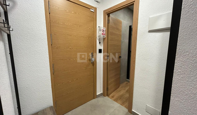Reventa - Apartamento / piso - Torrevieja - Estacion De Autobuses