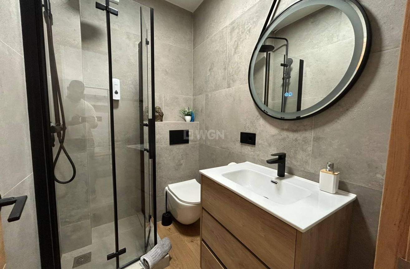 Reventa - Apartamento / piso - Torrevieja - Estacion De Autobuses