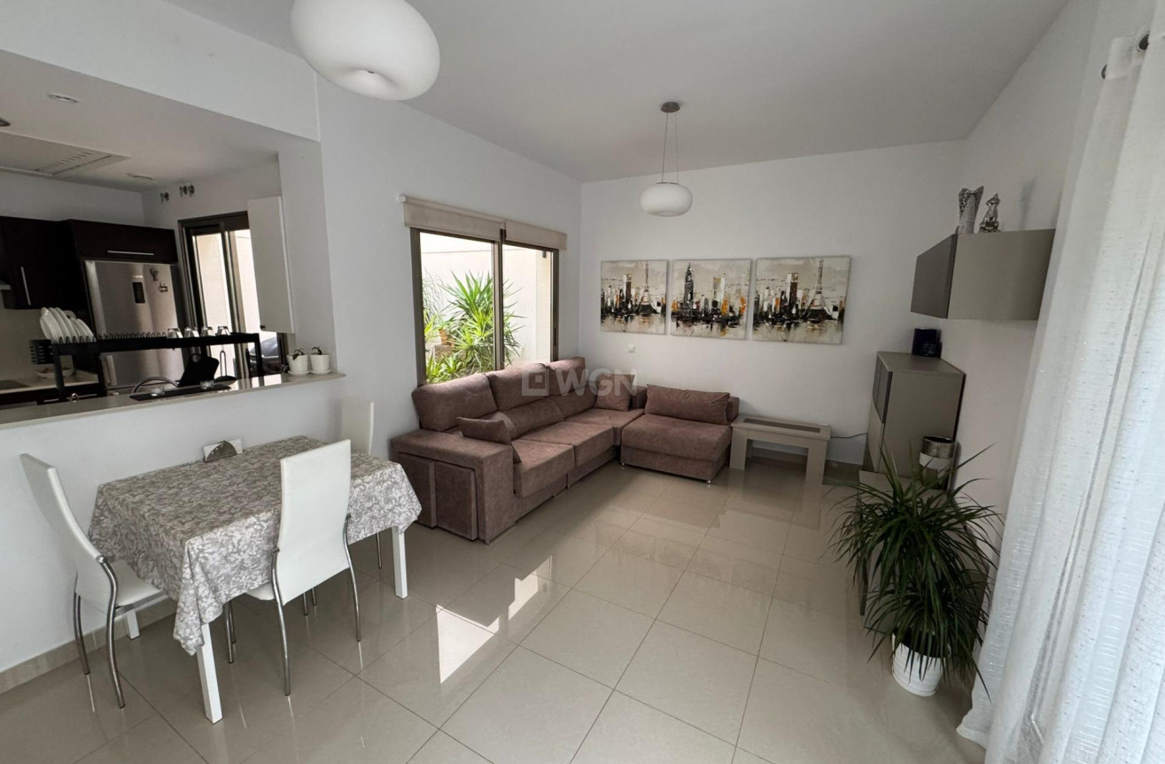 Wiederverkauf - Stadthaus - Torrevieja - Punta Prima