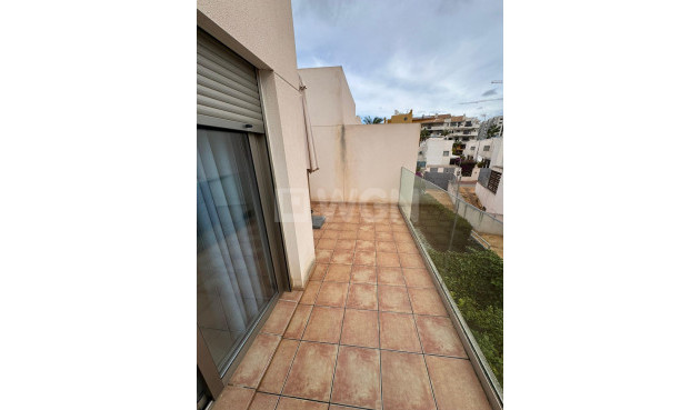 Wiederverkauf - Stadthaus - Torrevieja - Punta Prima