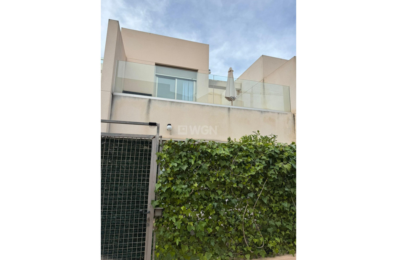 Wiederverkauf - Stadthaus - Torrevieja - Punta Prima