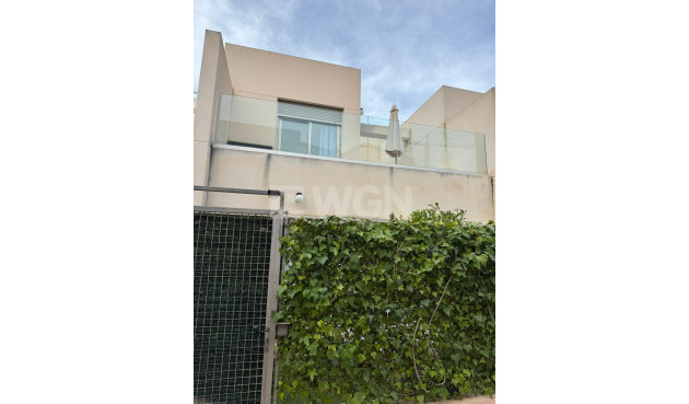 Wiederverkauf - Stadthaus - Torrevieja - Punta Prima