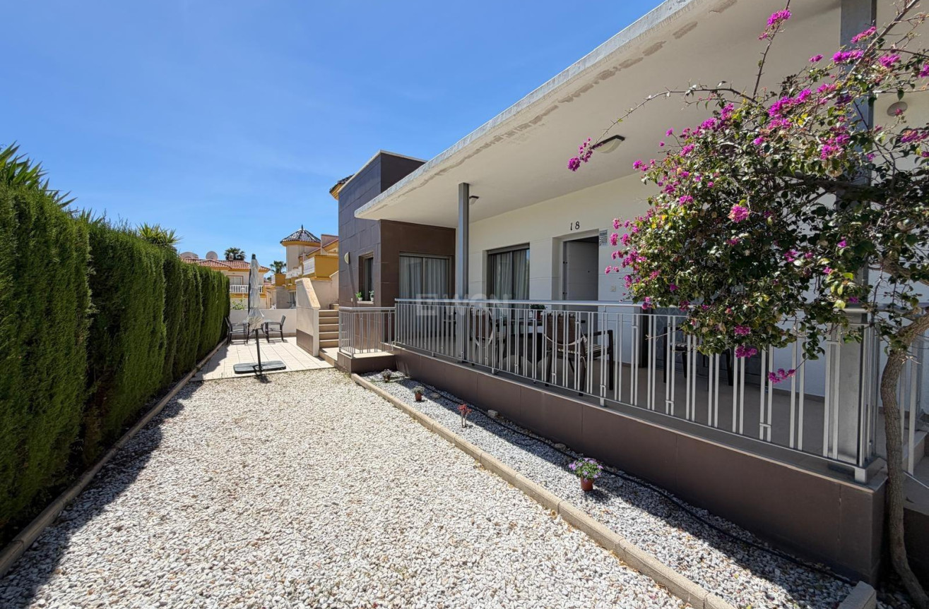 Wiederverkauf - Villa - Ciudad Quesada - Dona Pepa