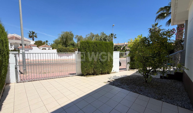 Wiederverkauf - Villa - Ciudad Quesada - Dona Pepa