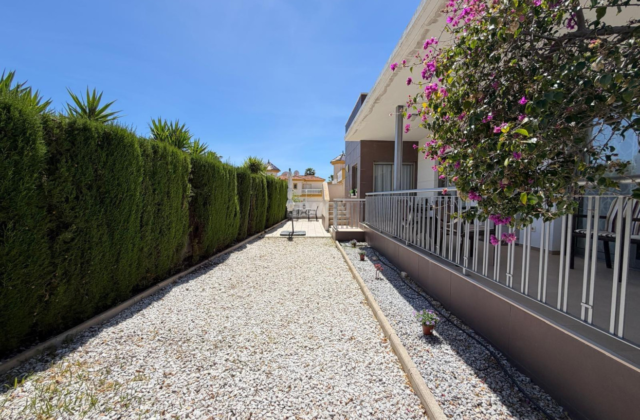 Wiederverkauf - Villa - Ciudad Quesada - Dona Pepa