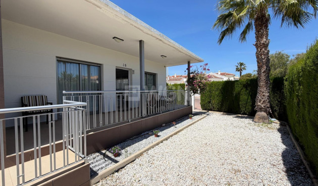 Wiederverkauf - Villa - Ciudad Quesada - Dona Pepa