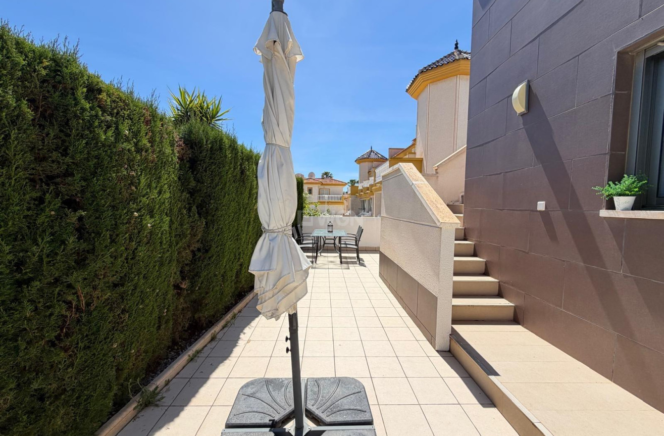 Wiederverkauf - Villa - Ciudad Quesada - Dona Pepa