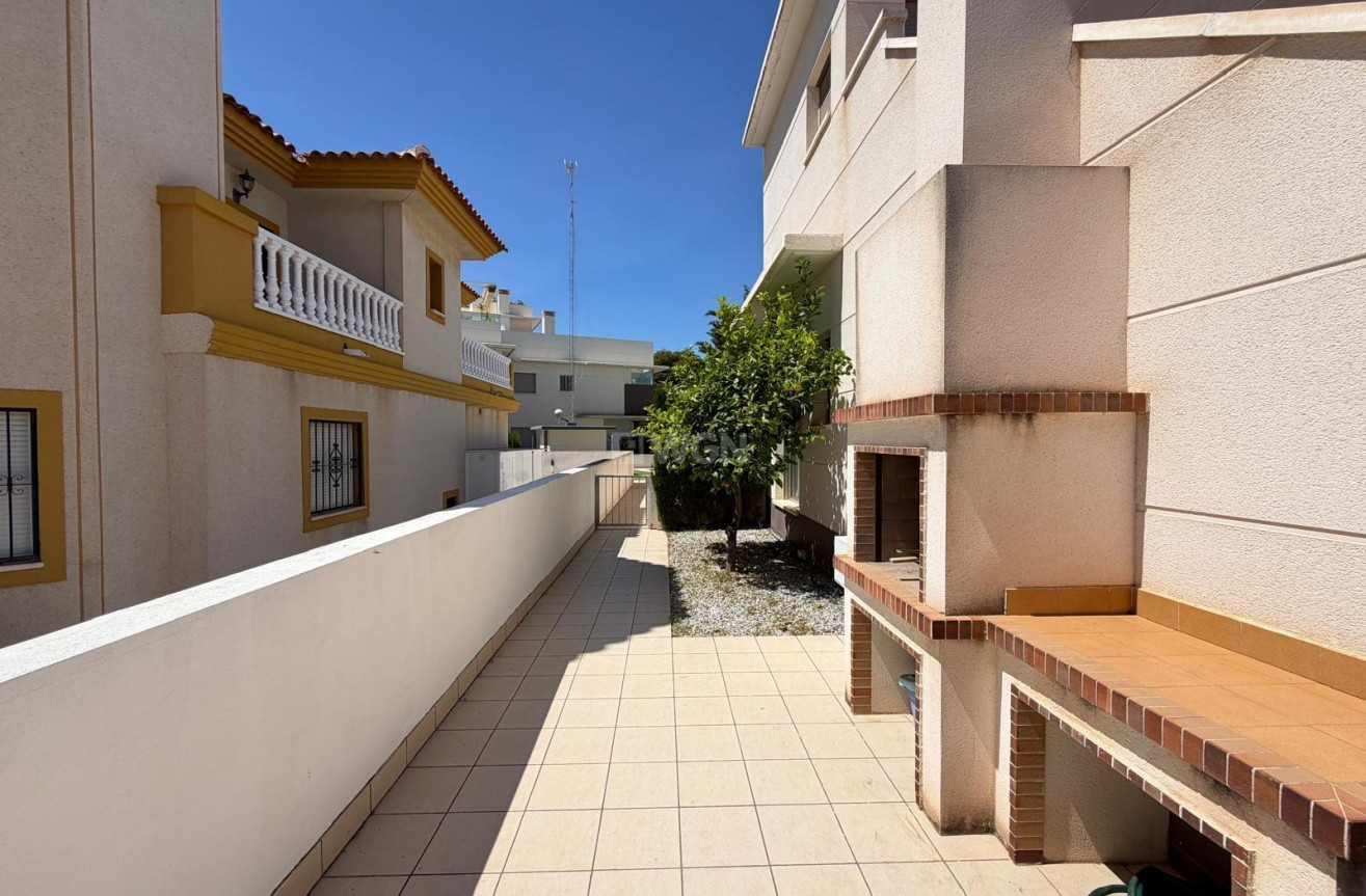 Wiederverkauf - Villa - Ciudad Quesada - Dona Pepa