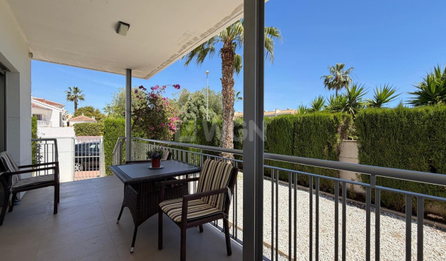 Wiederverkauf - Villa - Ciudad Quesada - Dona Pepa
