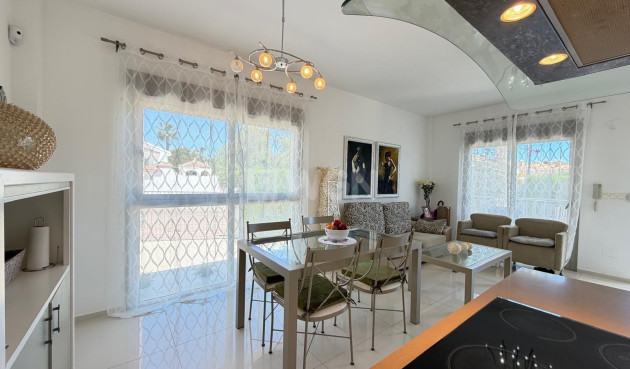 Wiederverkauf - Villa - Ciudad Quesada - Dona Pepa