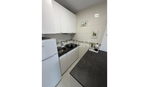 Resale - Apartment / flat - Torrevieja - Cabo Cervera