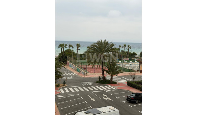 Resale - Apartment / flat - Torrevieja - Cabo Cervera