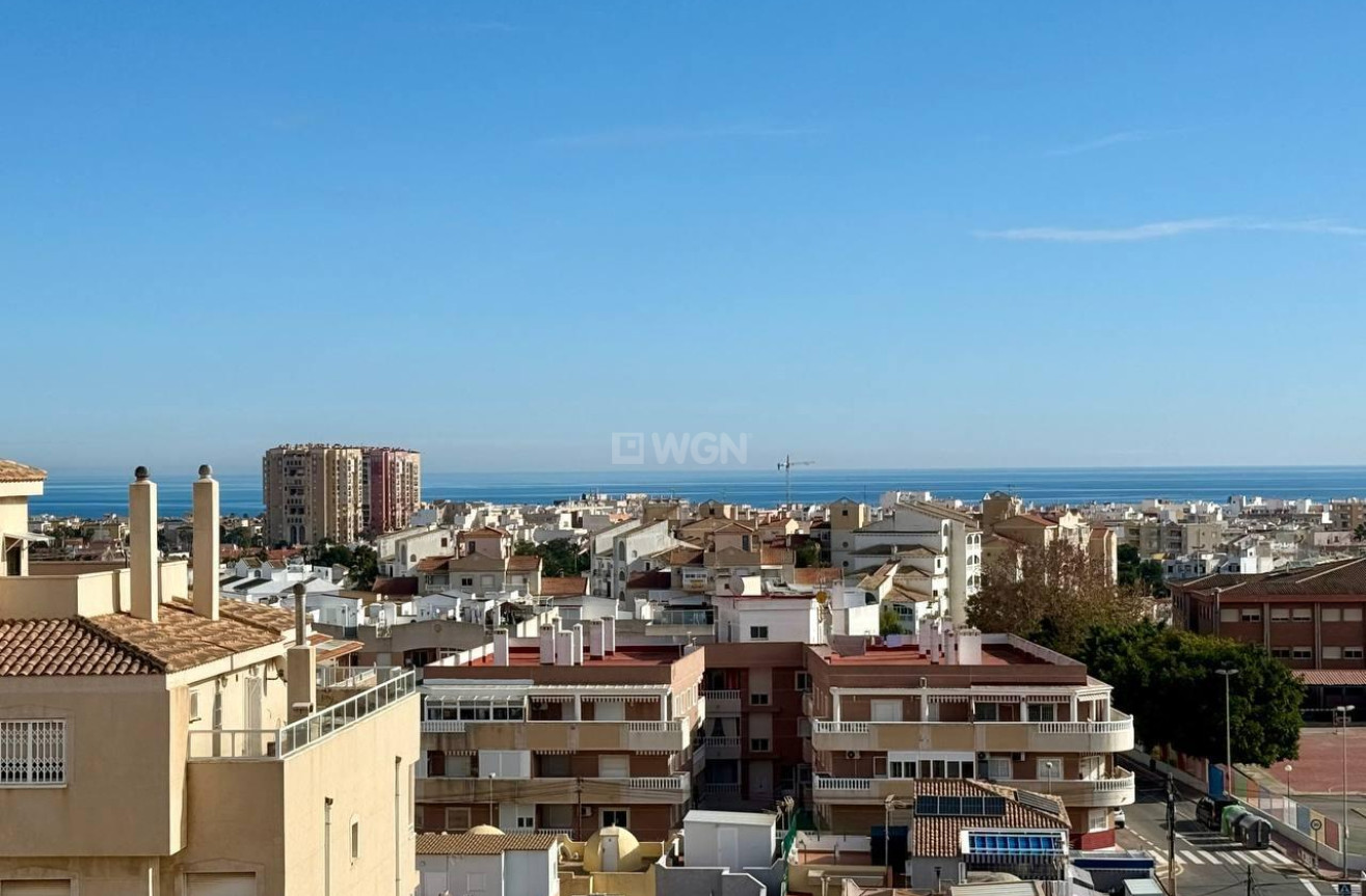 Odsprzedaż - Daszek - Torrevieja - Nueva Torrevieja