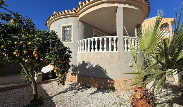 Odsprzedaż - Villa - Orihuela Costa - Playa Flamenca