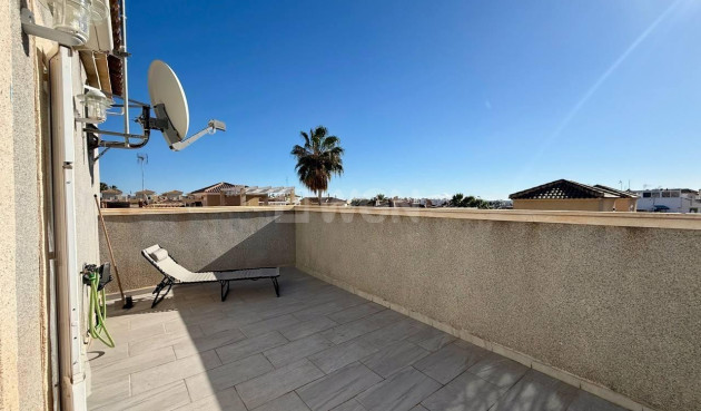 Odsprzedaż - Villa - Orihuela Costa - Playa Flamenca
