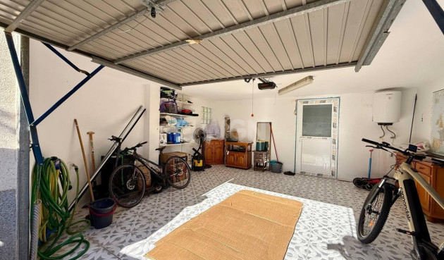 Odsprzedaż - Villa - Orihuela Costa - Playa Flamenca