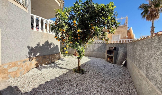 Odsprzedaż - Villa - Orihuela Costa - Playa Flamenca