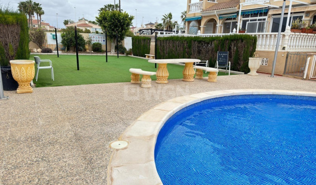 Odsprzedaż - Villa - Orihuela Costa - Playa Flamenca