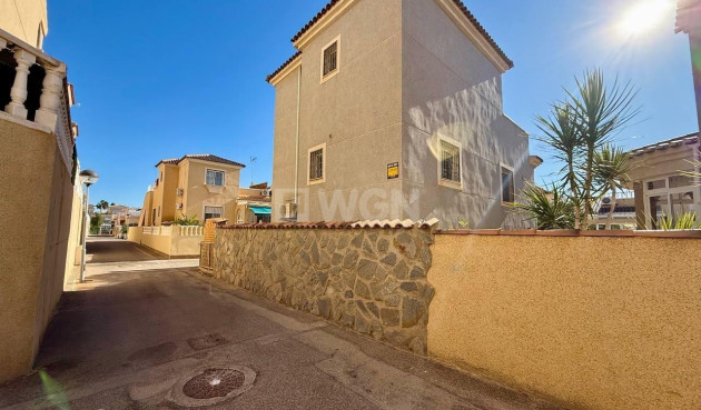 Odsprzedaż - Villa - Orihuela Costa - Playa Flamenca