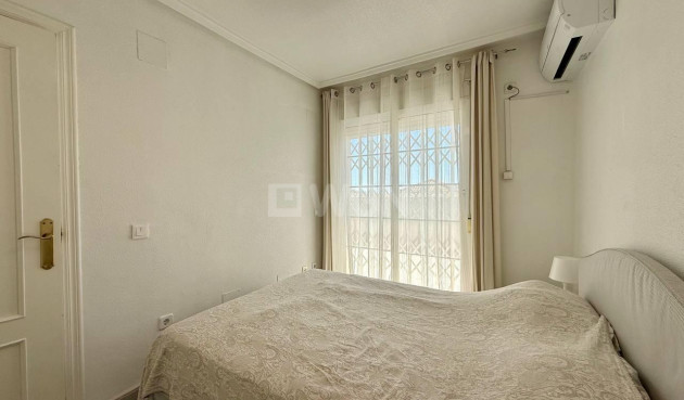 Odsprzedaż - Villa - Orihuela Costa - Playa Flamenca