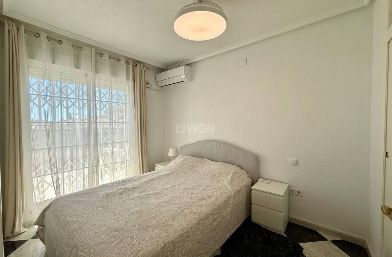 Odsprzedaż - Villa - Orihuela Costa - Playa Flamenca