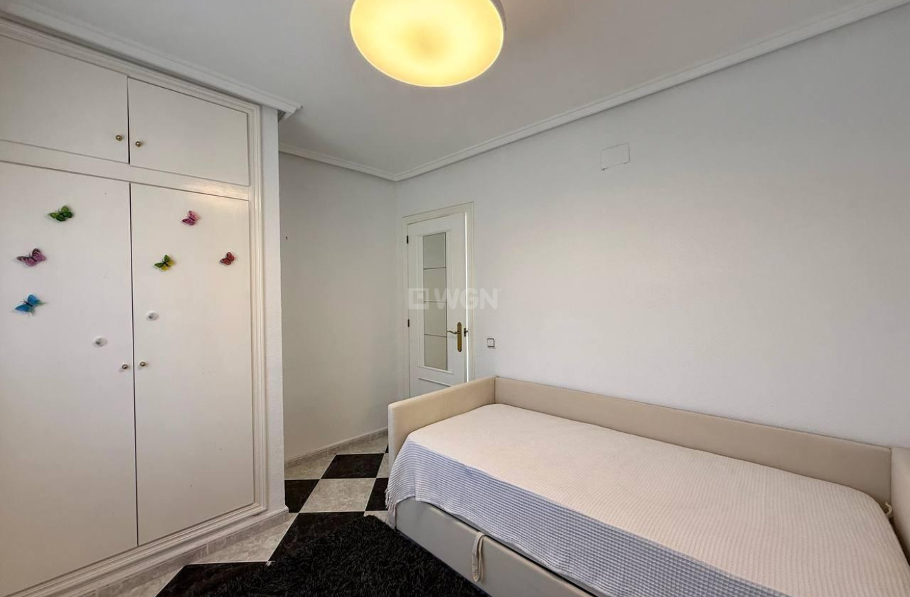 Odsprzedaż - Villa - Orihuela Costa - Playa Flamenca