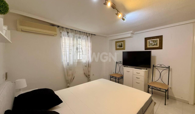 Odsprzedaż - Villa - Orihuela Costa - Playa Flamenca