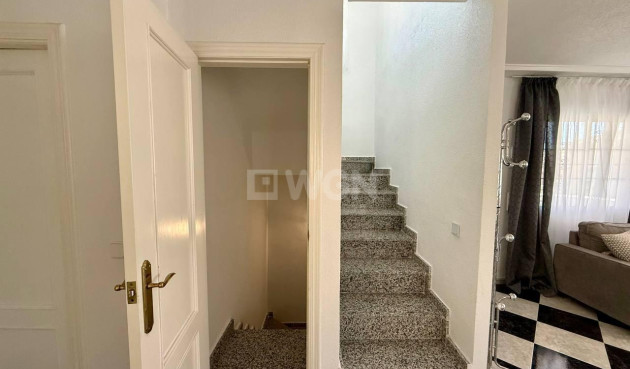 Odsprzedaż - Villa - Orihuela Costa - Playa Flamenca