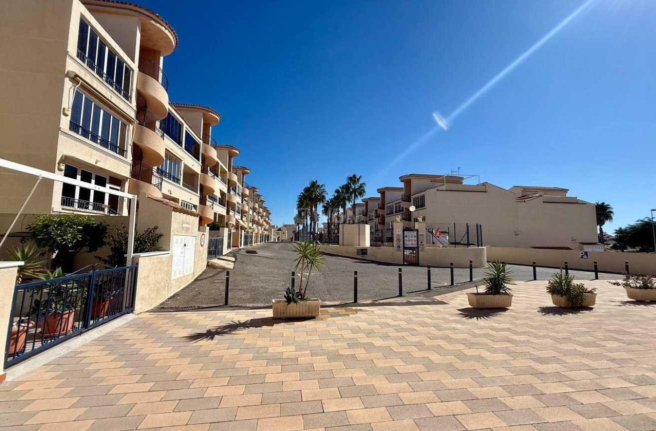 Resale - Apartment / flat - Orihuela - Los Balcones Y Los Altos