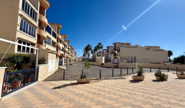 Resale - Apartment / flat - Orihuela - Los Balcones Y Los Altos