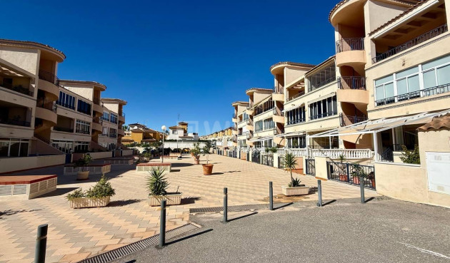 Resale - Apartment / flat - Orihuela - Los Balcones Y Los Altos