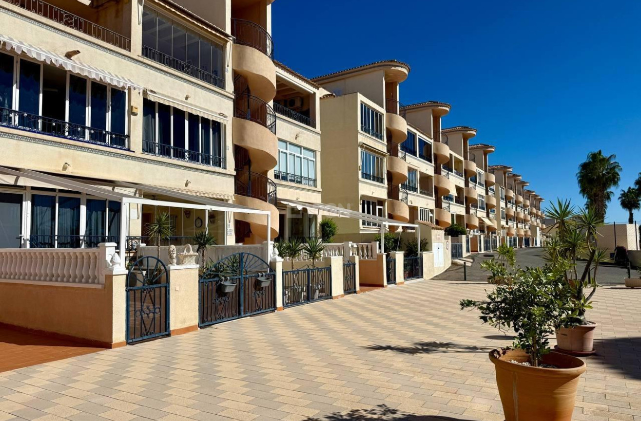 Resale - Apartment / flat - Orihuela - Los Balcones Y Los Altos