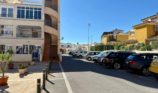Resale - Apartment / flat - Orihuela - Los Balcones Y Los Altos