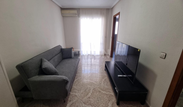 Odsprzedaż - Mieszkanie w bloku - Torrevieja - Acequion
