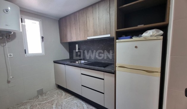 Odsprzedaż - Mieszkanie w bloku - Torrevieja - Acequion