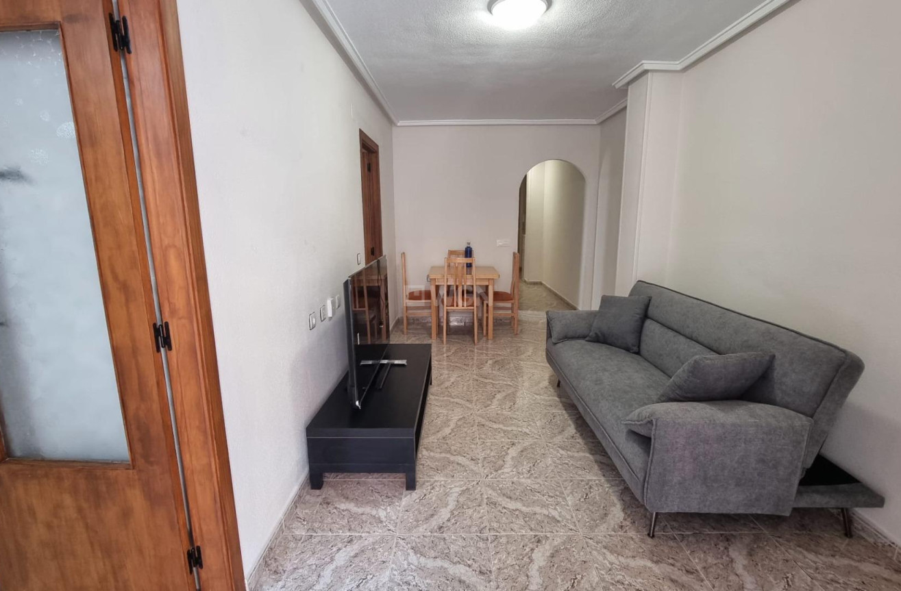 Odsprzedaż - Mieszkanie w bloku - Torrevieja - Acequion