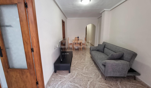 Odsprzedaż - Mieszkanie w bloku - Torrevieja - Acequion