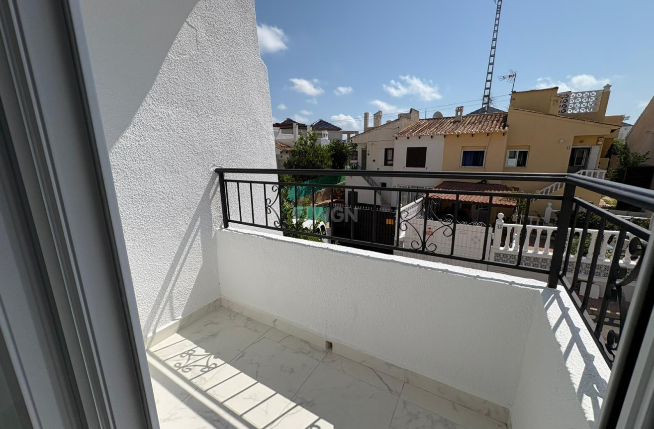 Reventa - Adosado - Torrevieja - Los Balcones - Los Altos del Edén