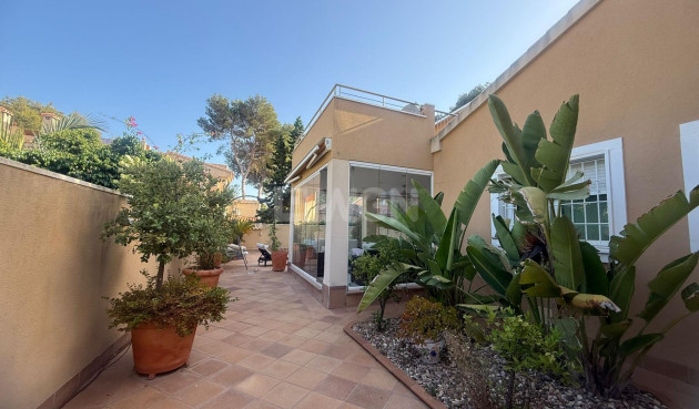 Resale - Townhouse - Orihuela Costa - Altos De Campoamor