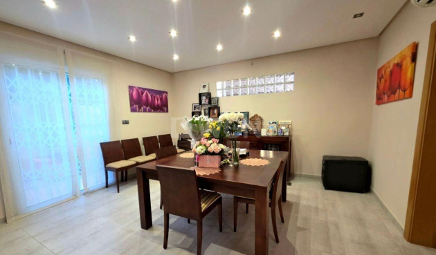 Resale - Townhouse - Orihuela Costa - Altos De Campoamor