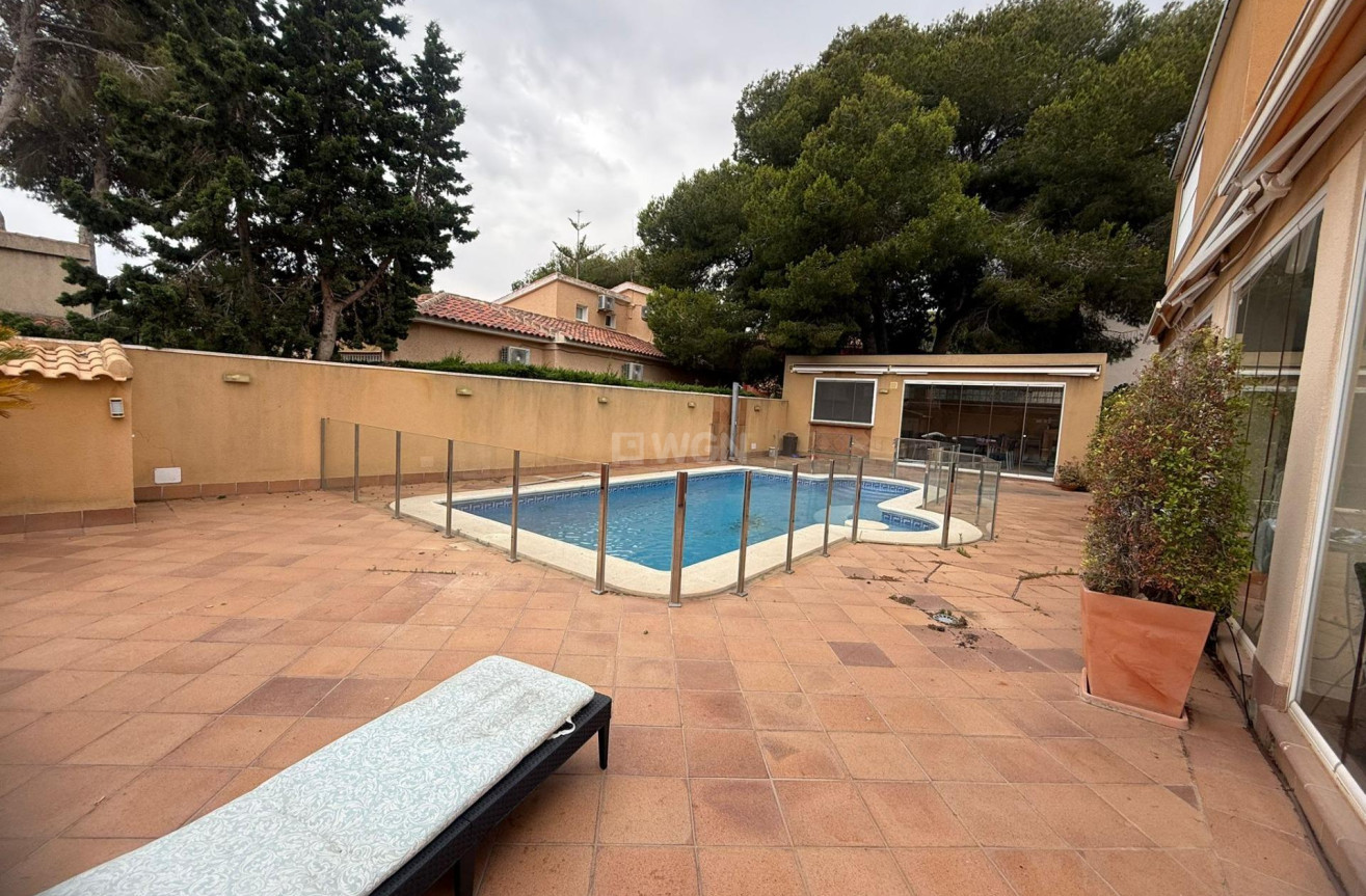 Resale - Townhouse - Orihuela Costa - Altos De Campoamor